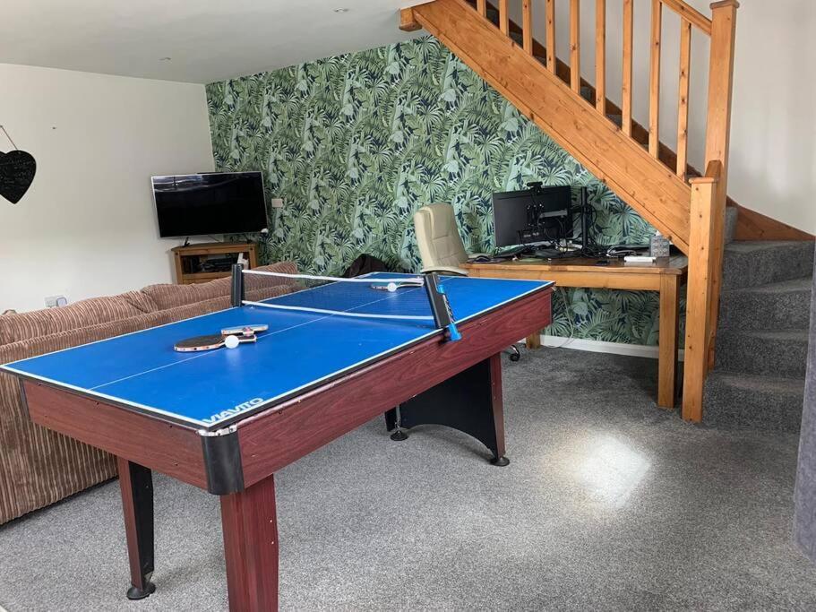 Cute 1 Bedroom House With Pool / Ping Pong Table. Biggleswade Exterior photo