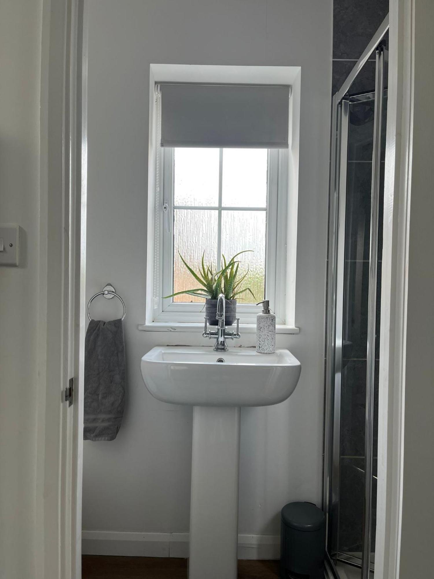 Cute 1 Bedroom House With Pool / Ping Pong Table. Biggleswade Exterior photo